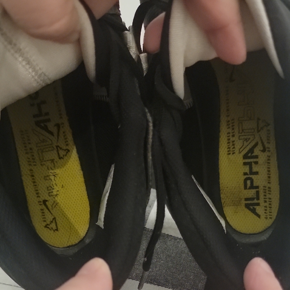 Nike Alpha Menace Pro 3 View 2